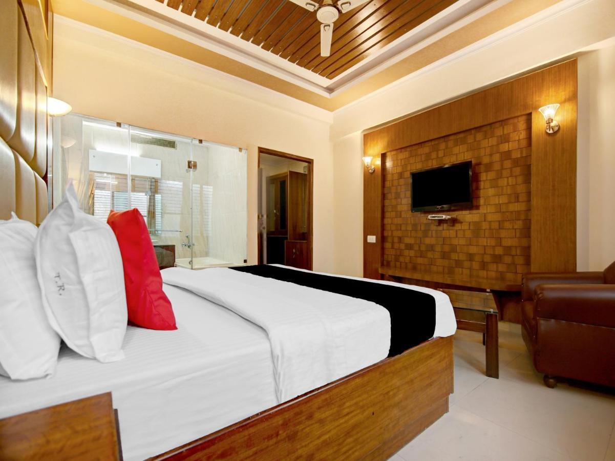 Capital O 31045 The Taj Residency- A Heritage Hotel Agra  Exterior foto